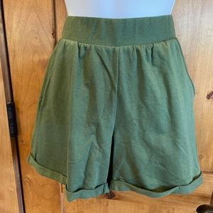 LA RELAXED XS Ribbed Cuffed French Terry Short NWT! Retail: $44